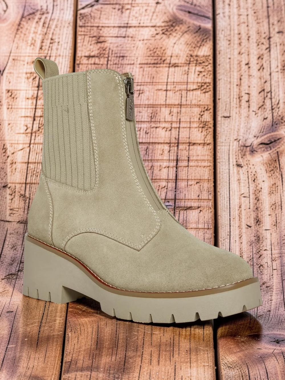 New Waterproof Front-Zip Chunky Sole Boot in Sand Suede Size 8 Womens